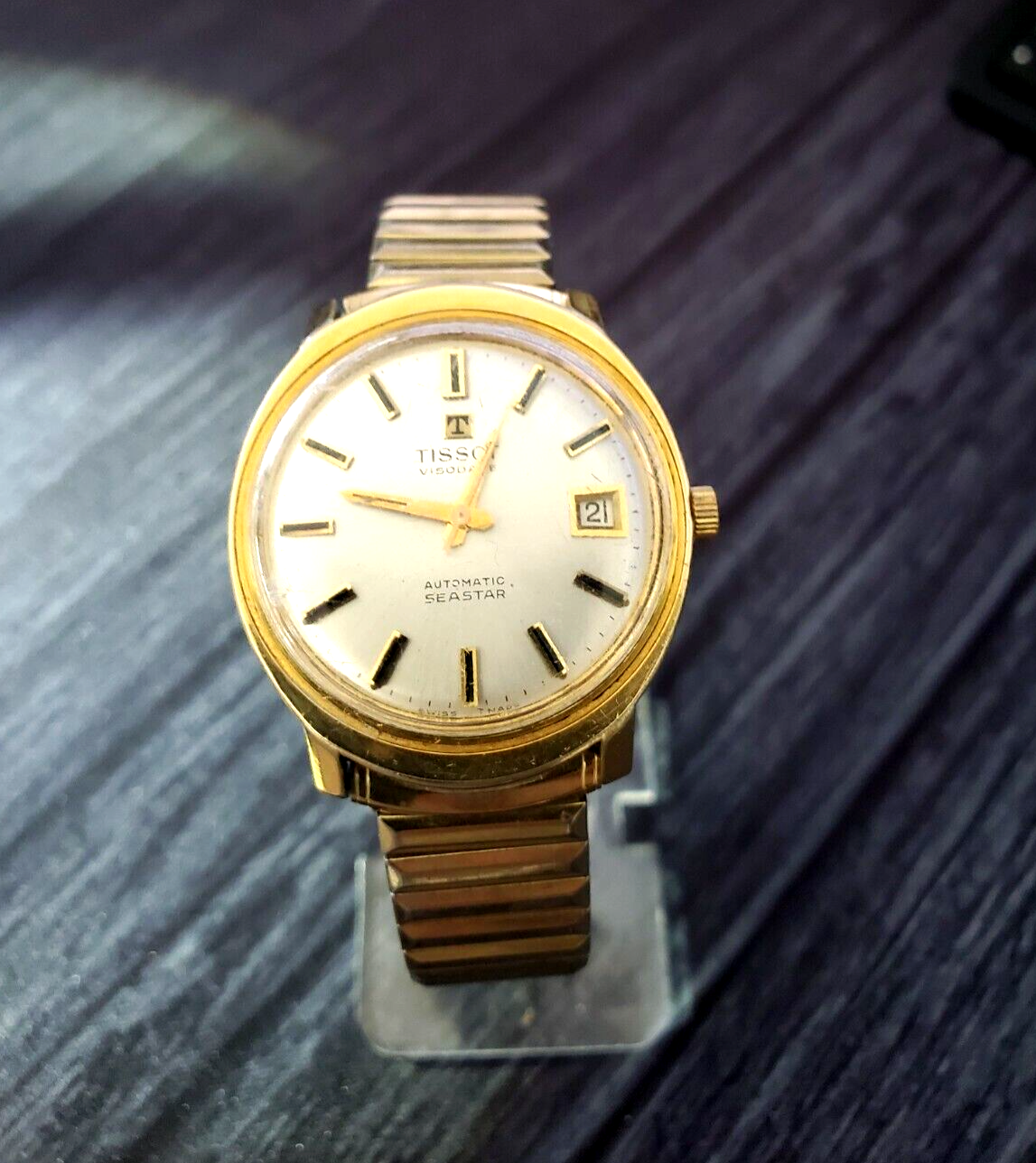 Vintage Tissot Seastar Visodate Automatic Swiss Watch Keeps Good Time Clean Dial