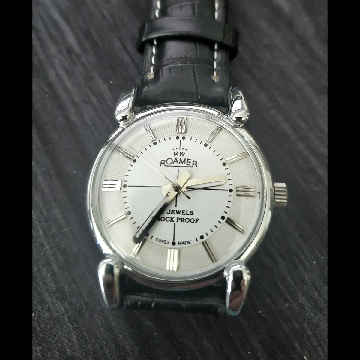 Rare Roamer Brevete Swiss Mens Manual Watch Slv Wht Serviced - Image 3