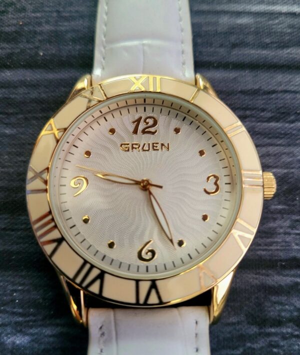 Rare Gruen Watch Ceramic Roman Bezel Guilloche Dial W Box