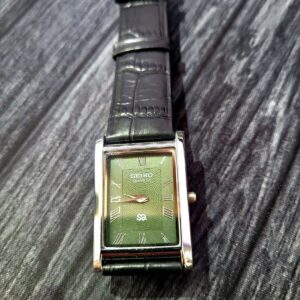 Rare Vintage Slim Tank Quartz Mans Slv-Grn-Blk Leather Watch