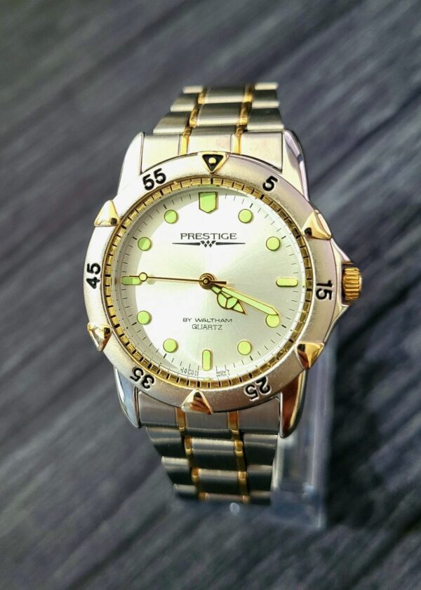 Vintage Rare Retro Men's Waltham Prestige Dive Watch In Box