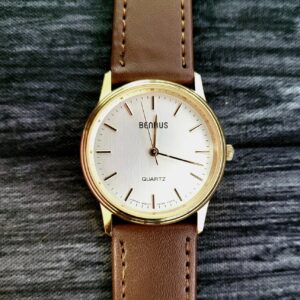 Rare Vintage Benrus Legacy White Enamel Mens Pie Pan Watch