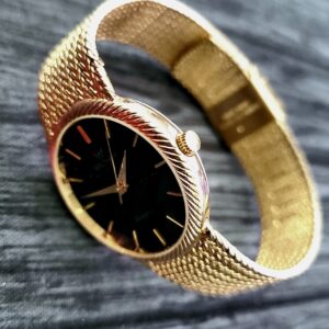 Rare Retro Vintage Waltham Mens Italian Milanese Mesh Watch