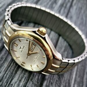 Rare Vintage Waltham 1980s Day Date Retro Men's Dress Watch