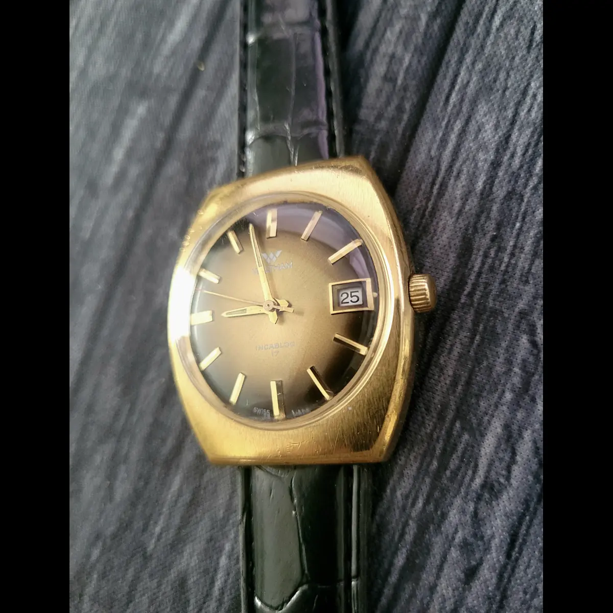 Rare Waltham Vintage Mens Swiss Cats Eye Dial Mech Watch - Image 3