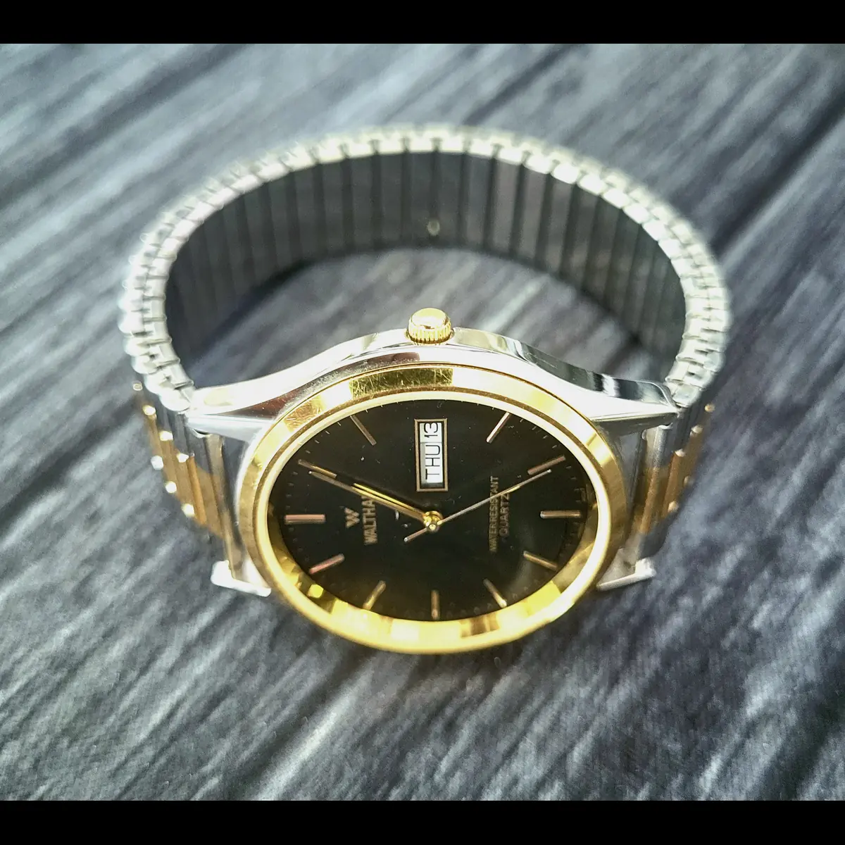 Vintage Rare Condition Waltham 2 Tone Day Date Men's Watch - Image 4