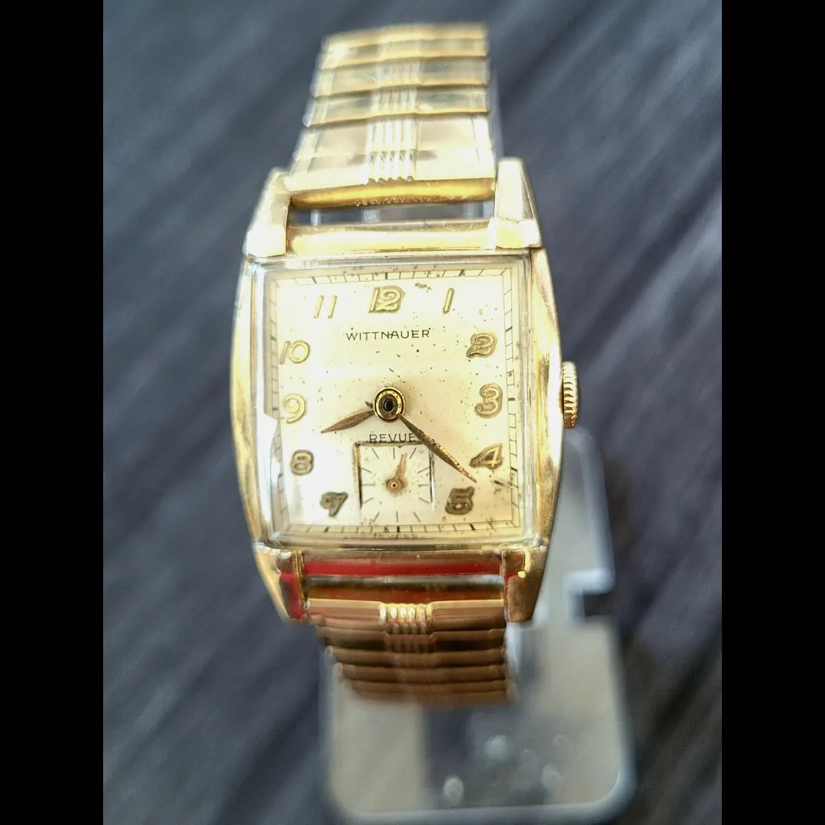 Vintage Wittnauer Revue 76 Mens Mechanical Watch 17j 10k Gf