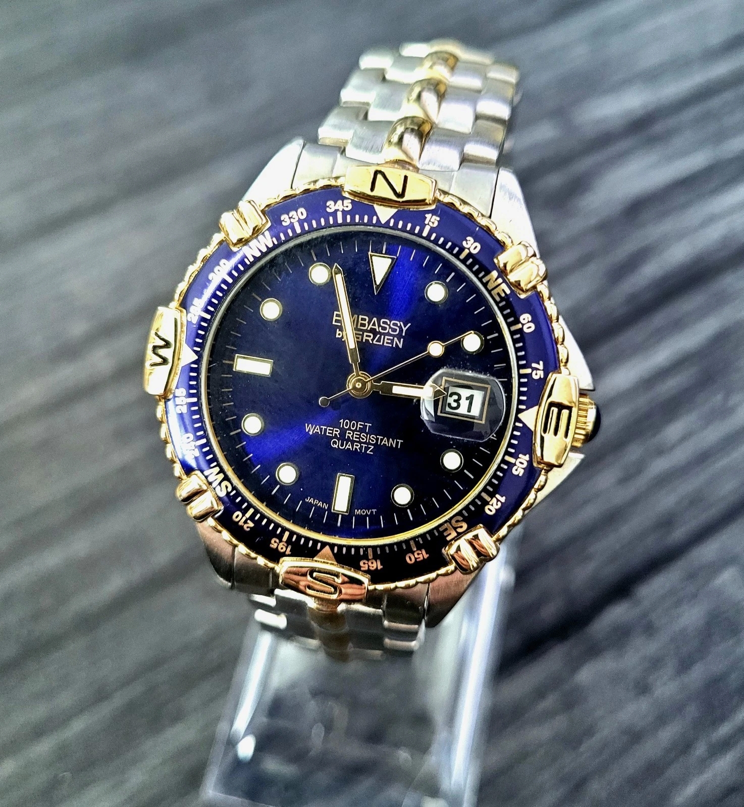 Rare Vintage Gruen Mens Diver Watch Sapphire Burst Dial