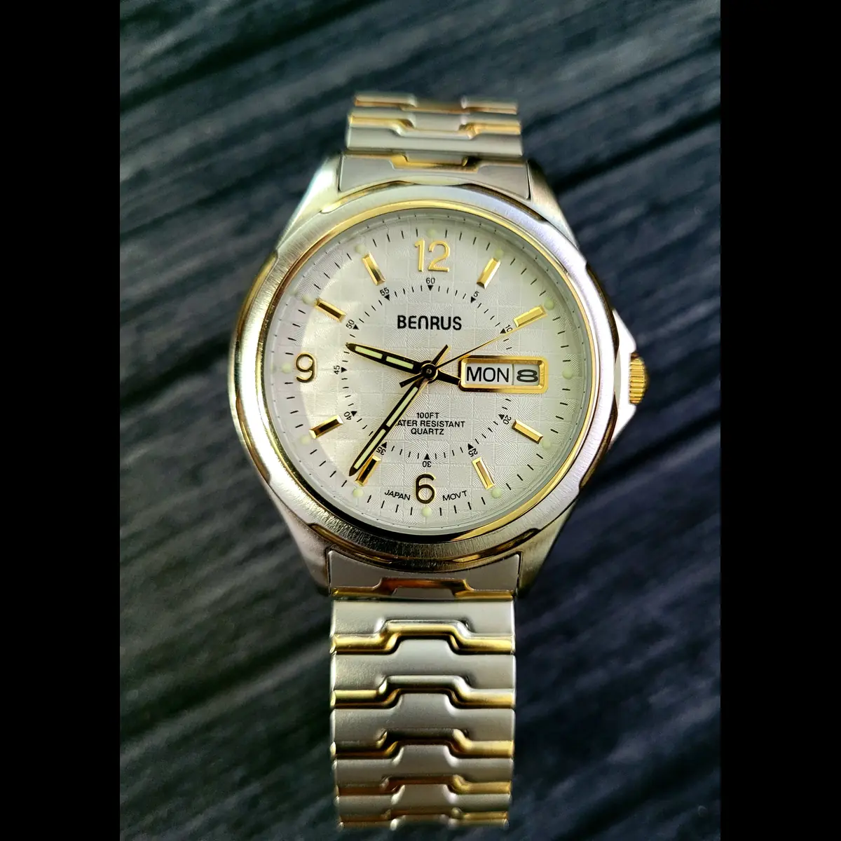 Rare Condition Vintage Benrus Mens Dress Watch New In Box - Image 2