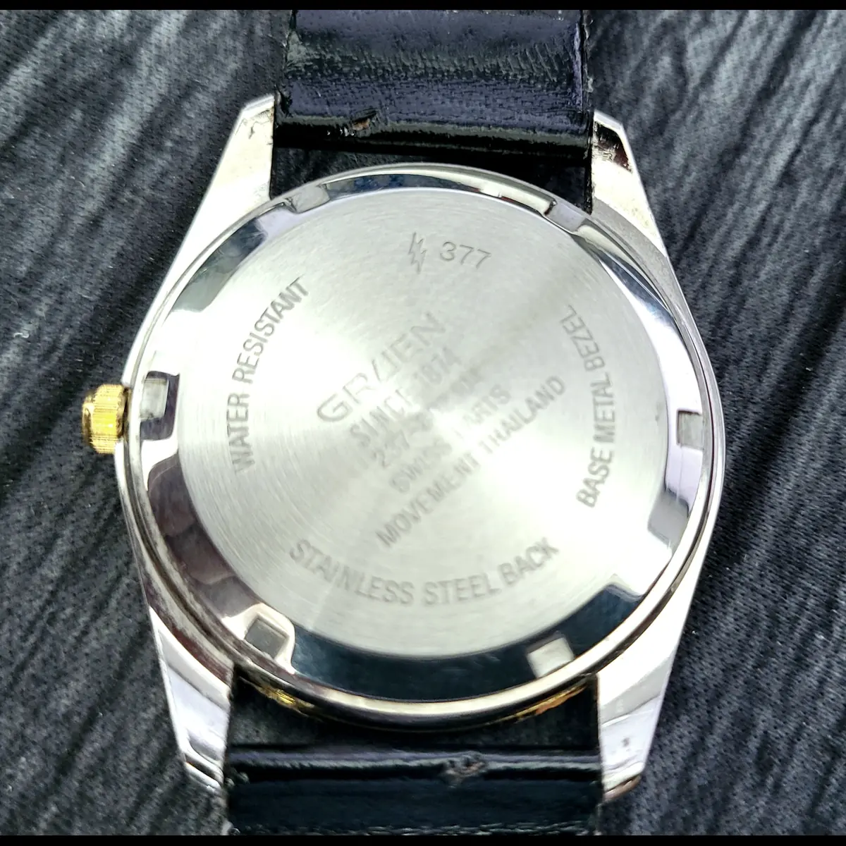 Rare Gruen 2 Tone Mens Dress Watch Satin Dial Fluted Bezel - Image 5