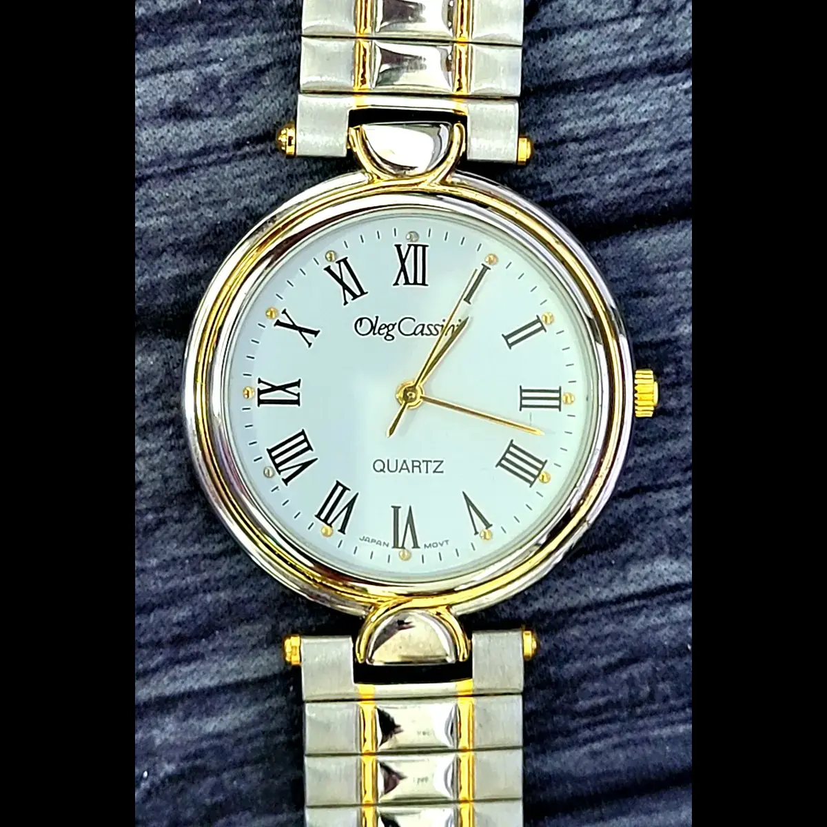 Vintage Rare Oleg Cassini 33rd Annv Mens Watch W Box-Papers - Image 2