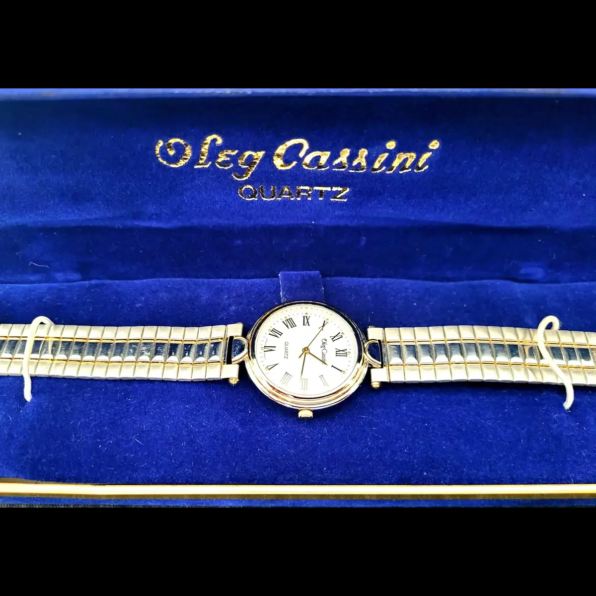 Vintage Rare Oleg Cassini 33rd Annv Mens Watch W Box-Papers - Image 4