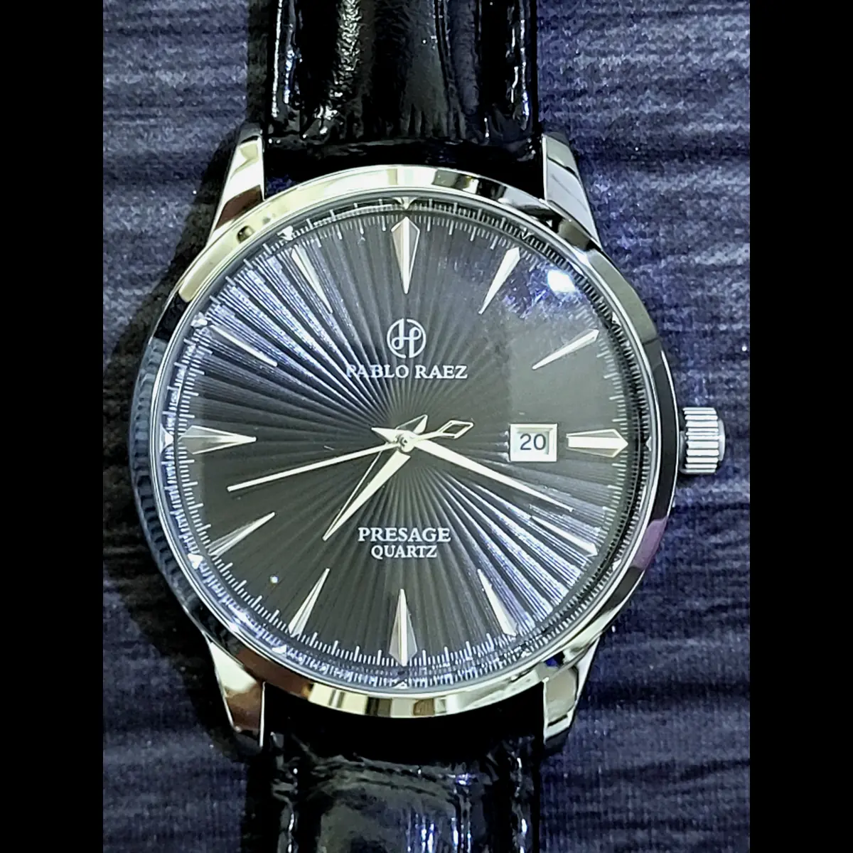 New Vintage Pablo Raez 40mm Mens Slv Blk Blk Lthr Presage Watch