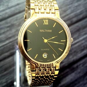 Rare Vintage Waltham 80's Enamel Dial Date Retro Mens Watch