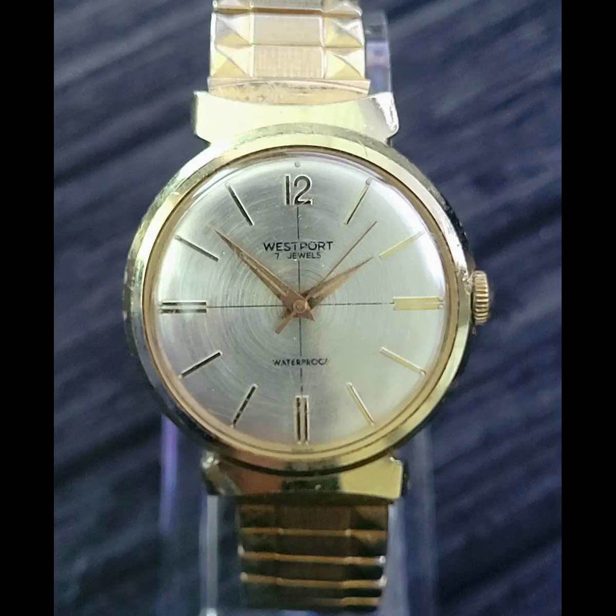 Rare Vintage Wesclox Westport Mechanical Mens Watch Runs