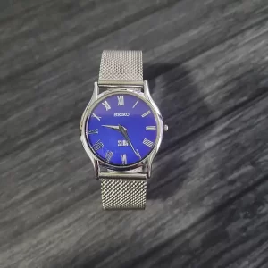 Vintage Seiko Round Slim Roman Blue Dial Slv Mens Watch