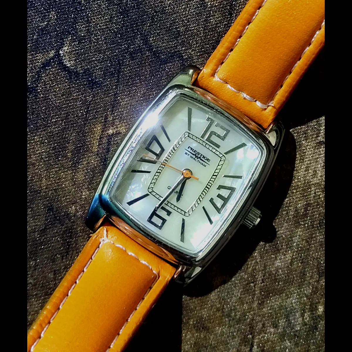 Vintage Retro Waltham Prestige Women's Mother Of Pearl Watch - Image 2