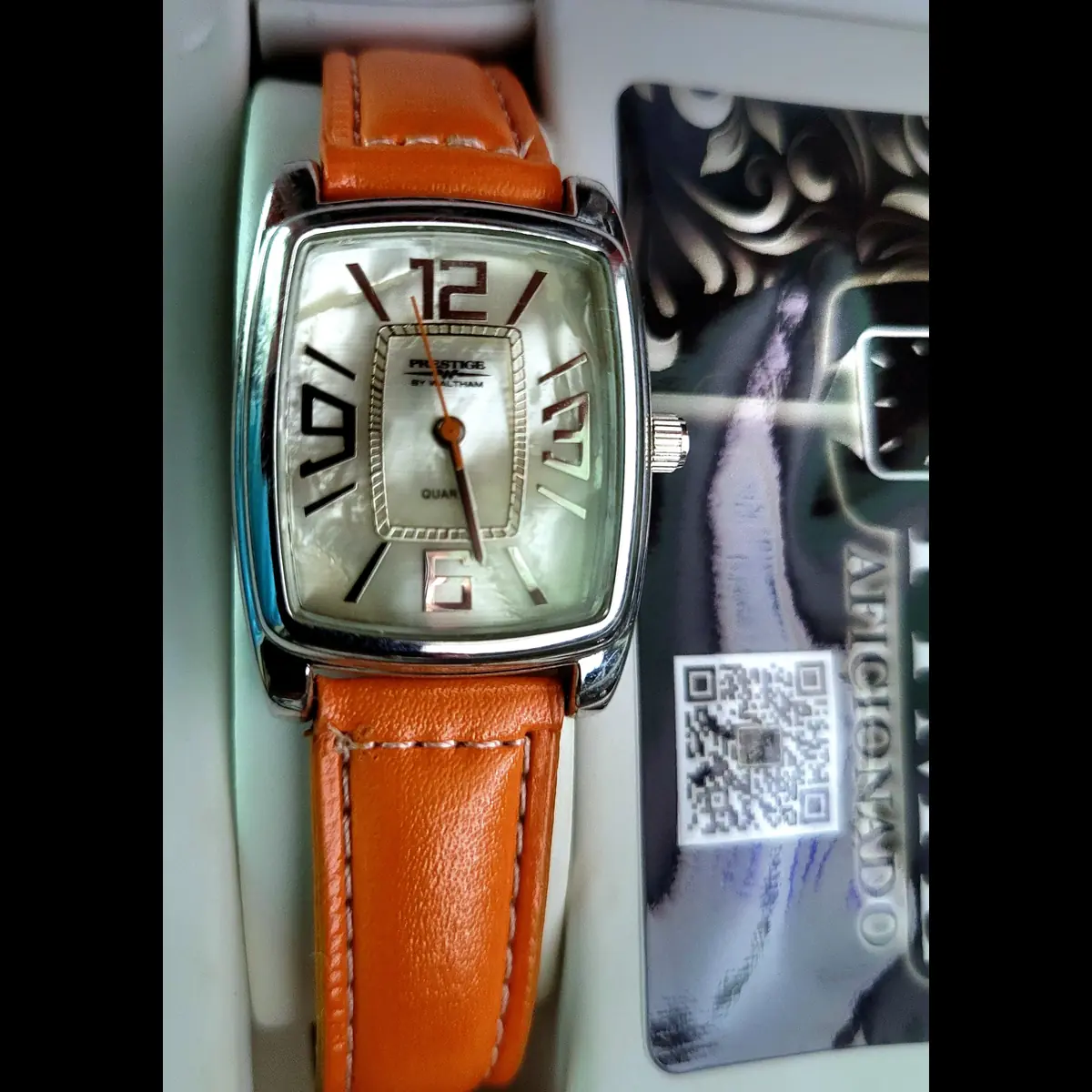 Vintage Retro Waltham Prestige Women's Mother Of Pearl Watch - Image 3