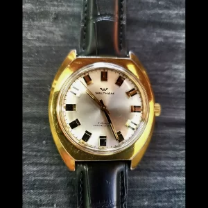 Rare Vintage Waltham Mechanical Men Watch Pristine Condition