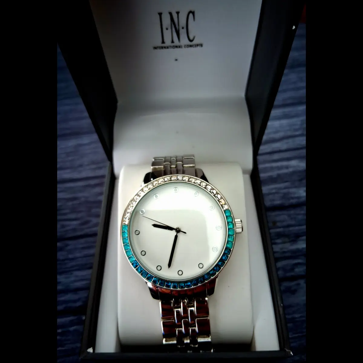 Rare Aquamarine Baguette Bezel Mens Dress Watch Singapore - Image 5