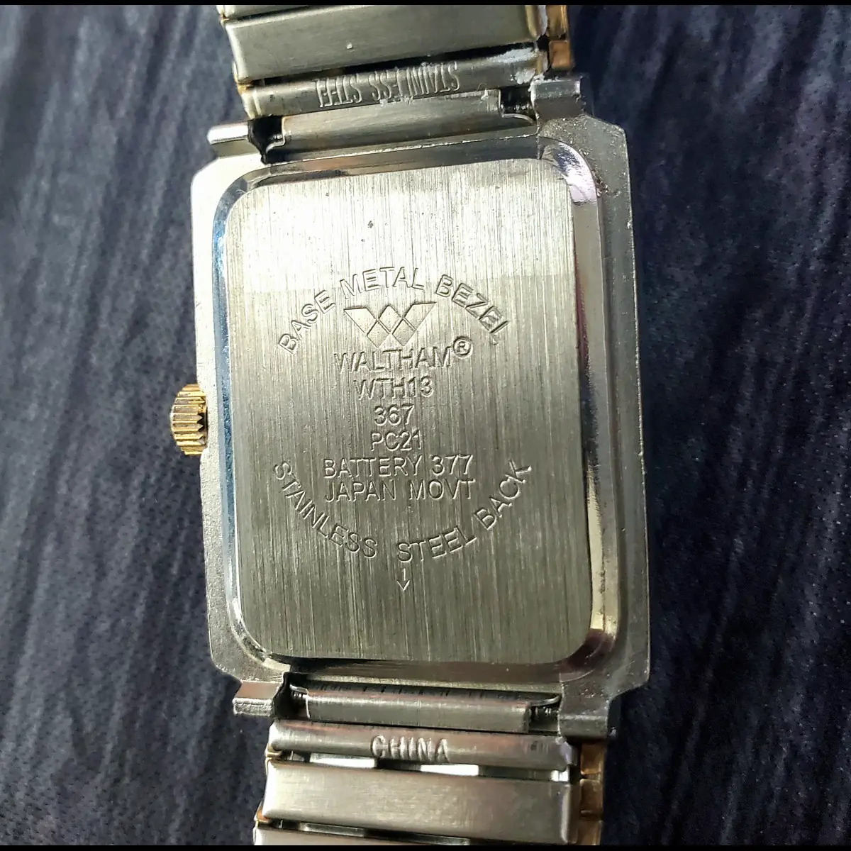 Rare Vintage Waltham Prestige Diamond Mens Watch - Image 4